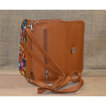 Portfel torebka skórzana brązowa z kwiatowym kolorowym haftem .